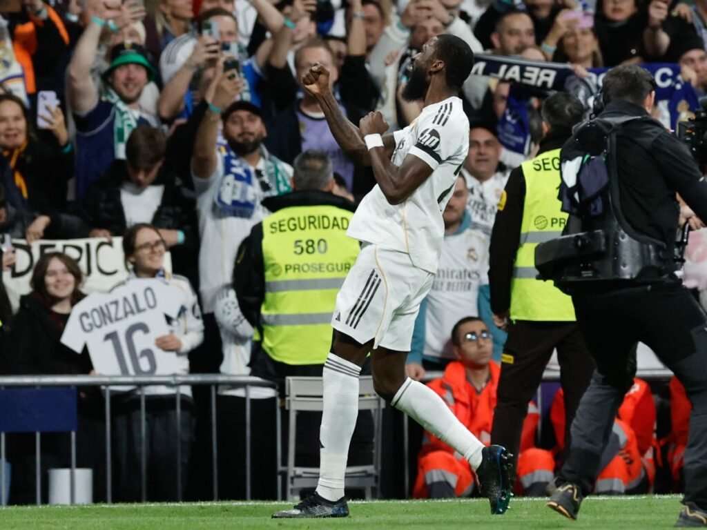 Antonio Rudiger celebra gol Elche